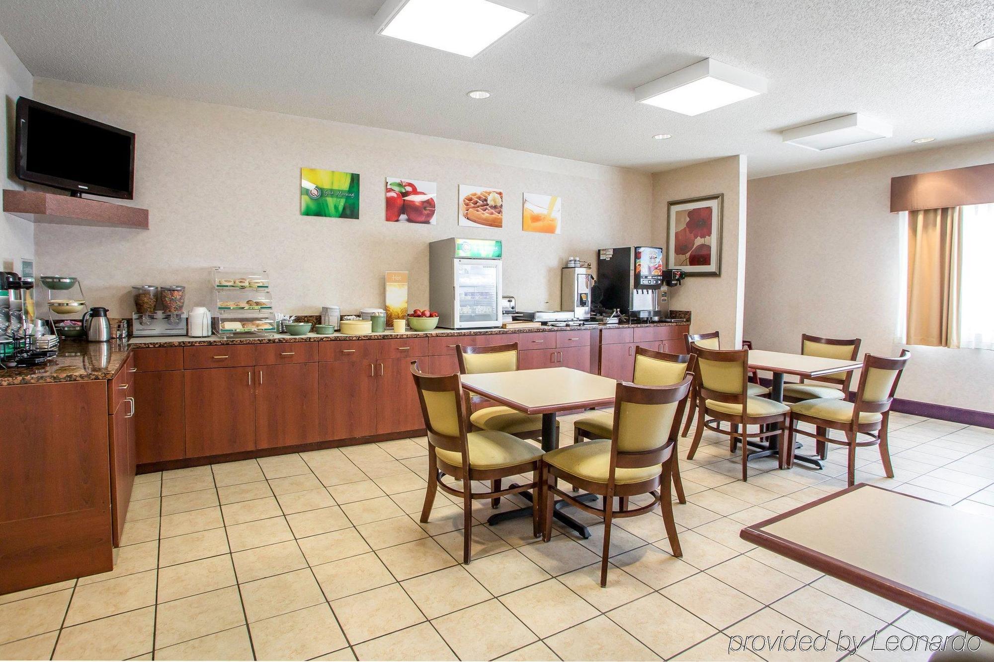 Quality Inn Merrillville Exterior photo