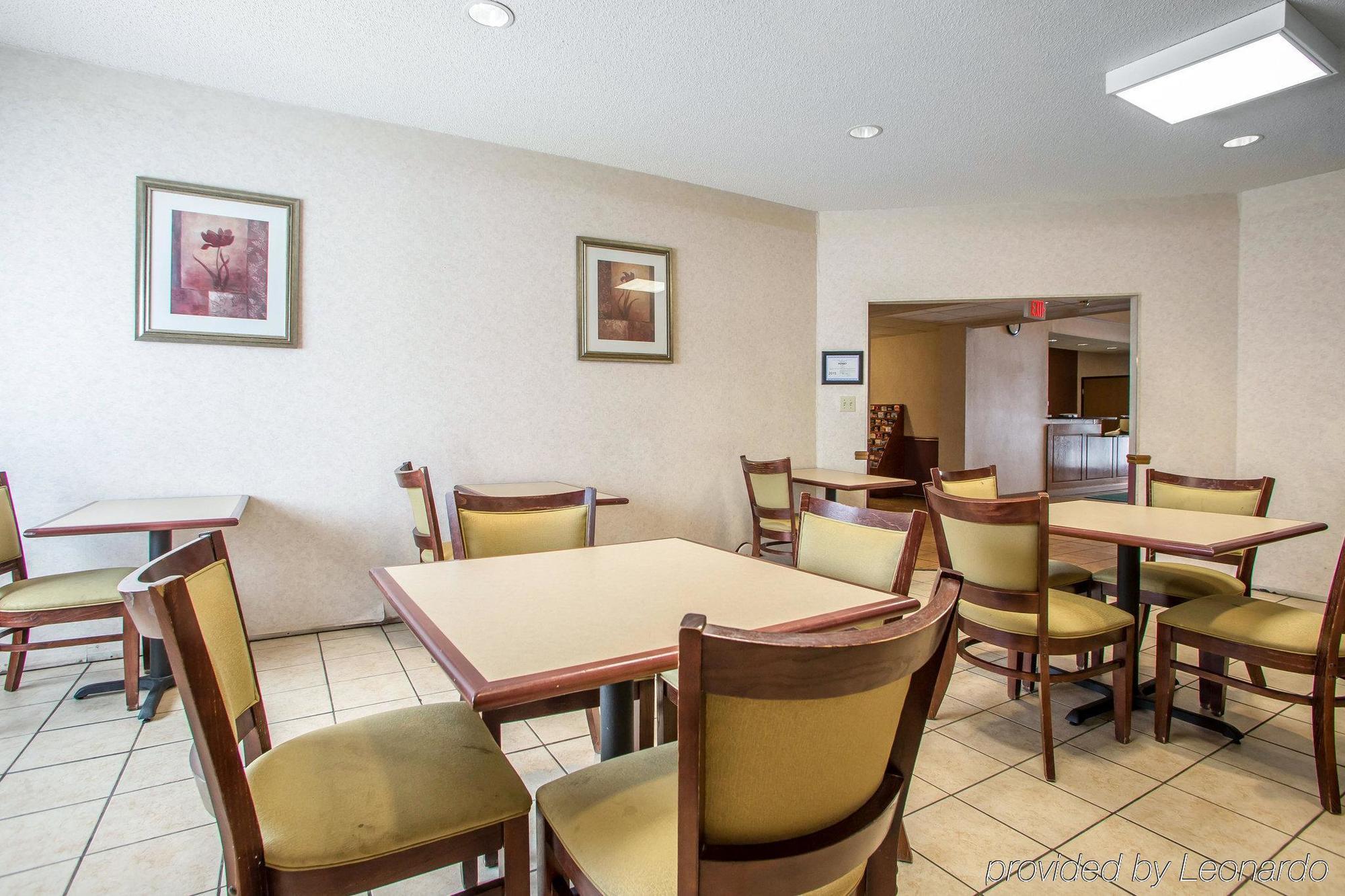 Quality Inn Merrillville Exterior photo